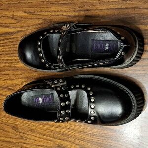 Morbid Threads size 8 black (from Hot Topic)